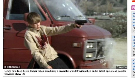 Justin Bieber je zasažen kulkami v epizodě A Target of Obsession