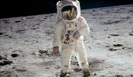 OBR: Buzz Aldrin na Měsíci, 20. července 1969