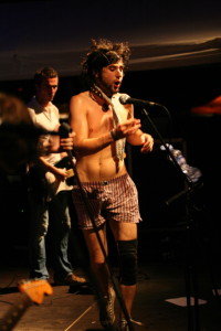 Jugy z UDG opět vyběhl v trenkách, Foto: Daniel Husek