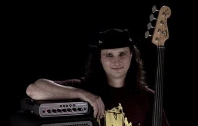 Český jazz ve světě reprezentuje například Pavel Jakub Ryba se svou baskytarou, Foto: archív P. J. Ryby