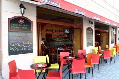 Bl&aacute;zinec - zahr&aacute;dka, Zdroj: penguinsgroup.cz