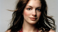 Anne-Hathaway-anne-hathaway-753567_1024_768