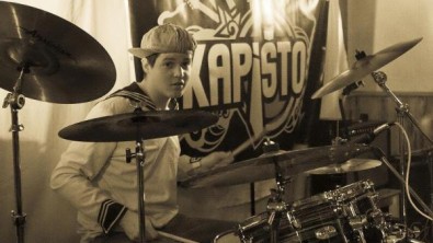 Buben&iacute;k Doski Zdroj: Archiv kapely Kapi&scaron;to