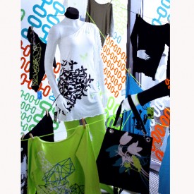 Kolekce šatů z Designbloku 2009, Zdroj: vohoz.cz