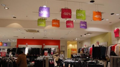 FOTO: Slevy v obchodě