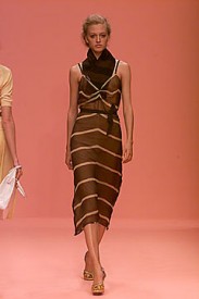 Prada, kolekce zima 1999, Zdroj: style.com