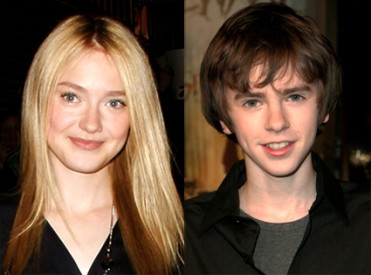 Dakota Fanning a Freddie Highmore Dakota Fanning a Freddie Highmore