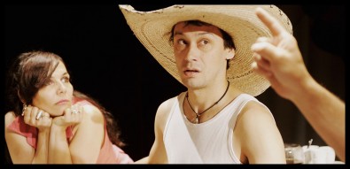 Kristina Maděričková jako Jo a Pavel Liška jako Bobby. Zdroj: nazabradli.cz