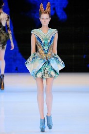 Alexander McQueen, Zdroj: style.com