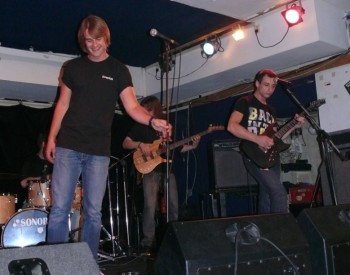 Bad Name, Zdroj: archiv