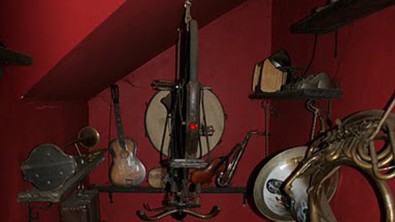 Interi&eacute;r nad schodi&scaron;těm, Zdroj: Tať&aacute;na Kročkov&aacute;