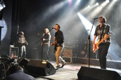 No Heroes, Zdroj: archiv