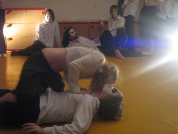 pragocon-2010-improvizovany-cirkus pragocon-2010-improvizovany-cirkus