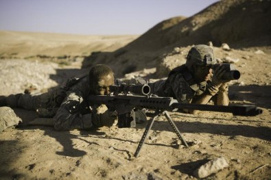 Anthony Mackie a Jeremy Renner Zdroj: Palace Pictures