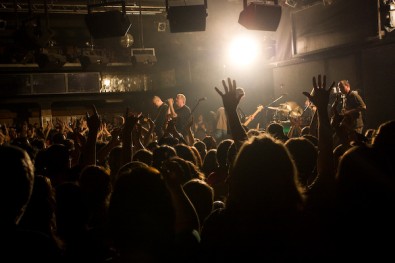 Fanoušci v Lucerna music baru, Zdroj: Karel Slabý, Topzine.cz