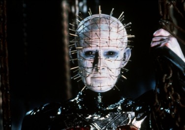 Někomu vstávají na hlavě vlasy hrůzou, někomu zas...hřebíky (Hellraiser). Zdroj: distributor filmu