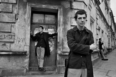 Franzak, Jerzy: Převl&eacute;k&aacute;rna.  Zdroj: arch&iacute;v Galerie v&yacute;tvarn&eacute;ho uměn&iacute; v Ostravě