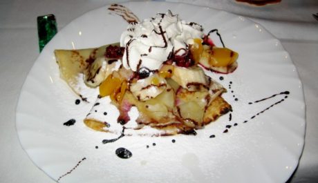 Palačinka s ovocem, Foto: Eva M&aacute;cov&aacute;, Topzine.cz