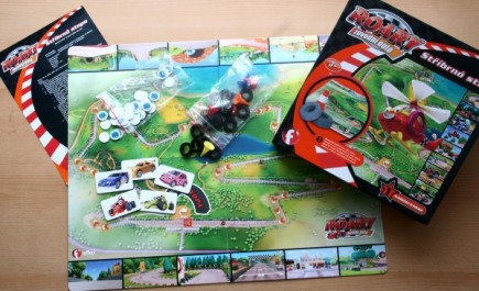 Roary závodní auto: Stříbrná stopa Roary závodní auto: Stříbrná stopa - balení, Foto: Hana Vítová, Topzine.cz