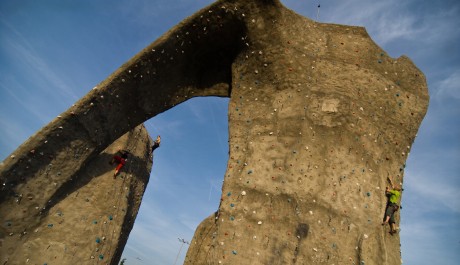 FOTO: Horolezecká stěna z detailu