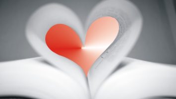 KOLÁŽ: Kniha, srdce