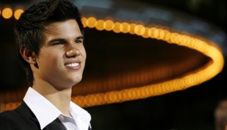 Taylor Lautner