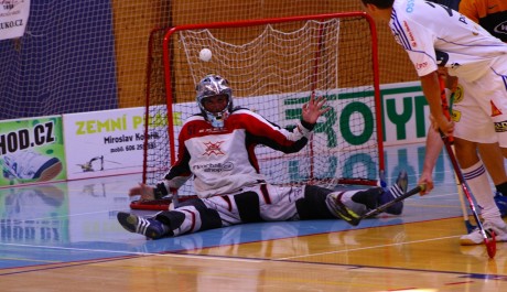 FOTO: Brankář - zákrok