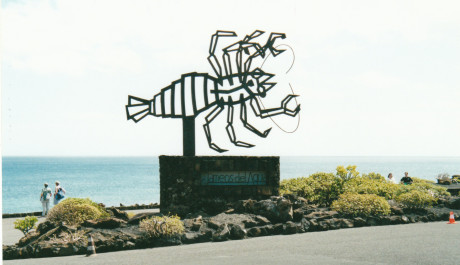 FOTO: Vstup do Jameos de Agua, dílo Césara Manrique