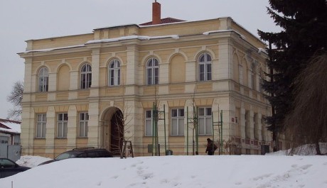 FOTO: Česk&aacute; L&iacute;pa, tělocvična P&aacute;tovy &scaron;koly