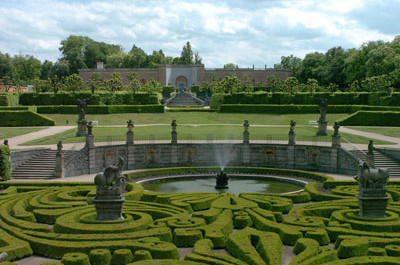 Francouzský park na zámku Dobříš, Zdroj: pictures.com