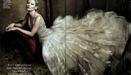 Foto: Kate Moss v editorialu Vogue