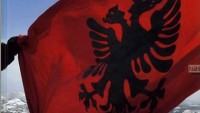 FOTO: Obálka Křižovatka zvaná Balkán