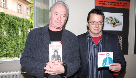 Michal Viewegh s Jiřím Lábusem na křtu audioknihy