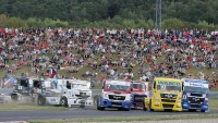 FOTO: Závody trucků na mosteckém autodromu