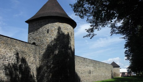 FOTO: Městské hradby