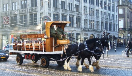 FOTO: Náměstí Dam a pivo Heineken