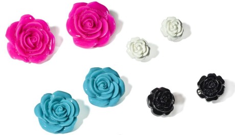 FOTO: Barevné plastové náušnice