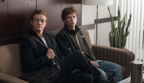 FOTO: Justin Timberlake a Jesse Eisenberg ve filmu Život online.  Zdroj: Falcon