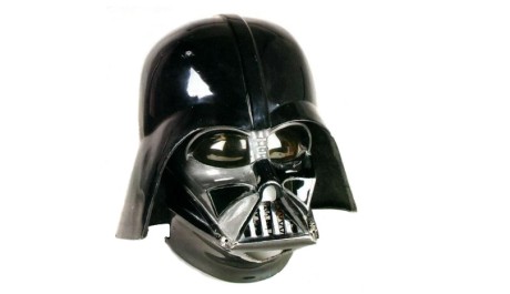 FOTO: Darth Vaderova helma