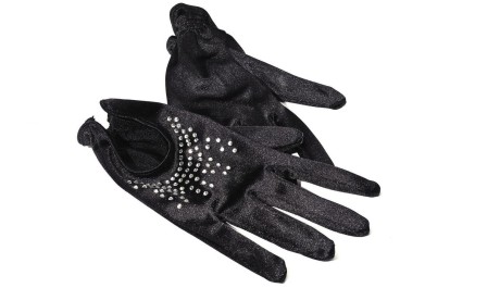 FOTO: Saténové rukavičky