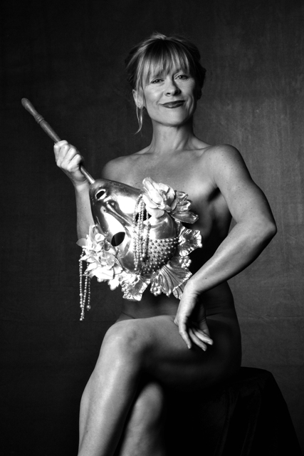 FOTO:Dana Batulková pózující pro kalendář Městských divadel pražských