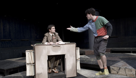 Blahorodí ve své pojízdné kanceláři