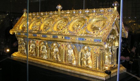 Relikviář sv. Maura na Pražském hradě