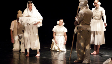 FOTO: Adventní koncert v Divadle Antonína Dvořáka