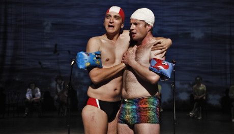 FOTO: Inscenace Úl na Nové scéně Národního divadla