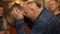 foto: Lou Fan&aacute;nek Hagen vyměnil pivo za kakao