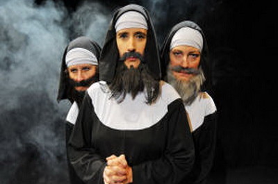 FOTO: Vousaté ženy