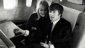 FOTO: John Lennon a Cynthia Powell