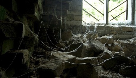FOTO: Opuštěné domy nahání hrůzu