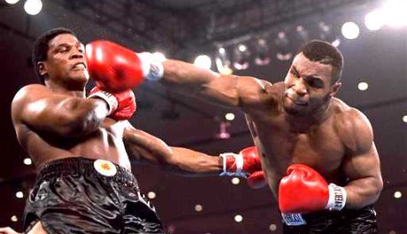 FOTO: Mike Tyson v ringu z doby největší slávy